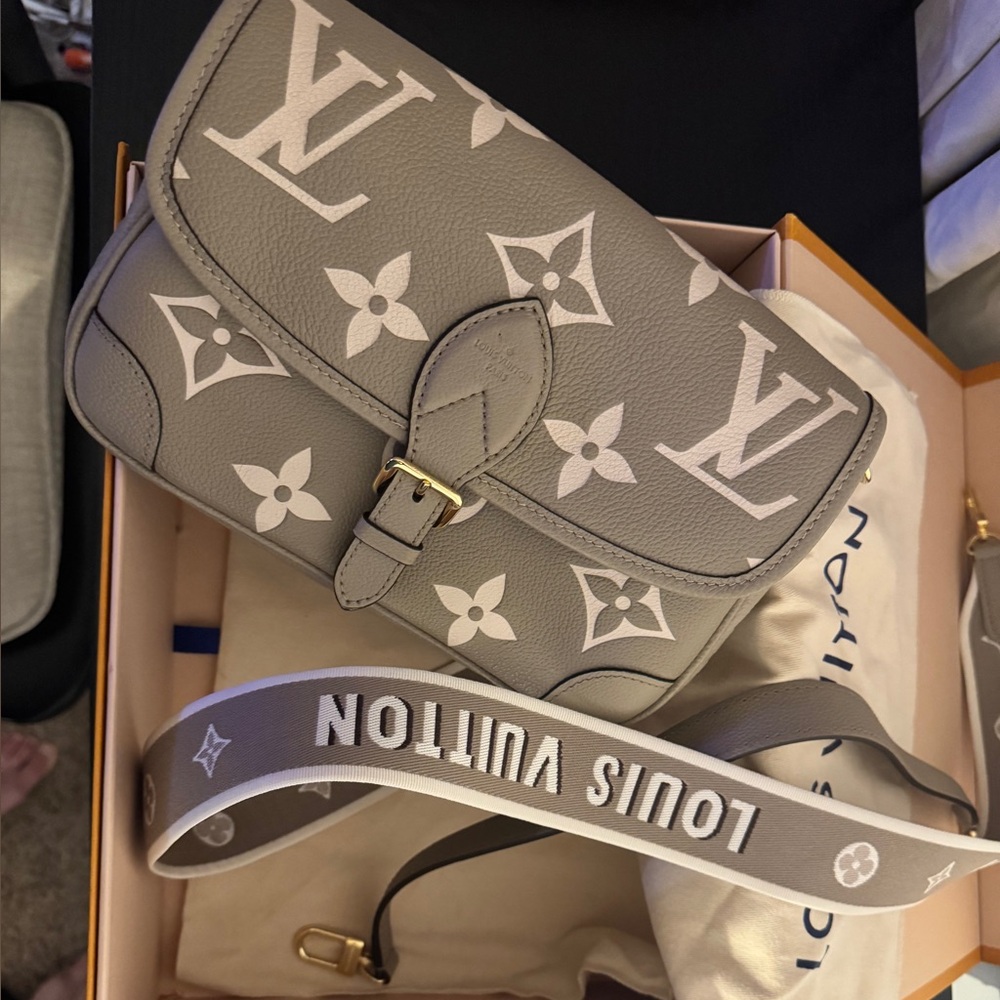 Louis Vuitton Diane
